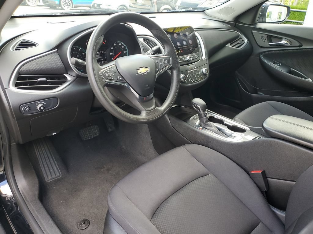 Used 2024 Chevrolet Malibu LT FWD image 19