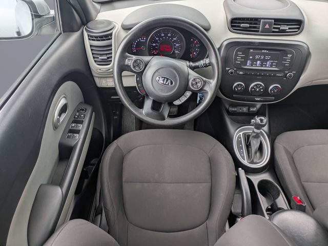 Used 2018 Kia Soul FWD image 15