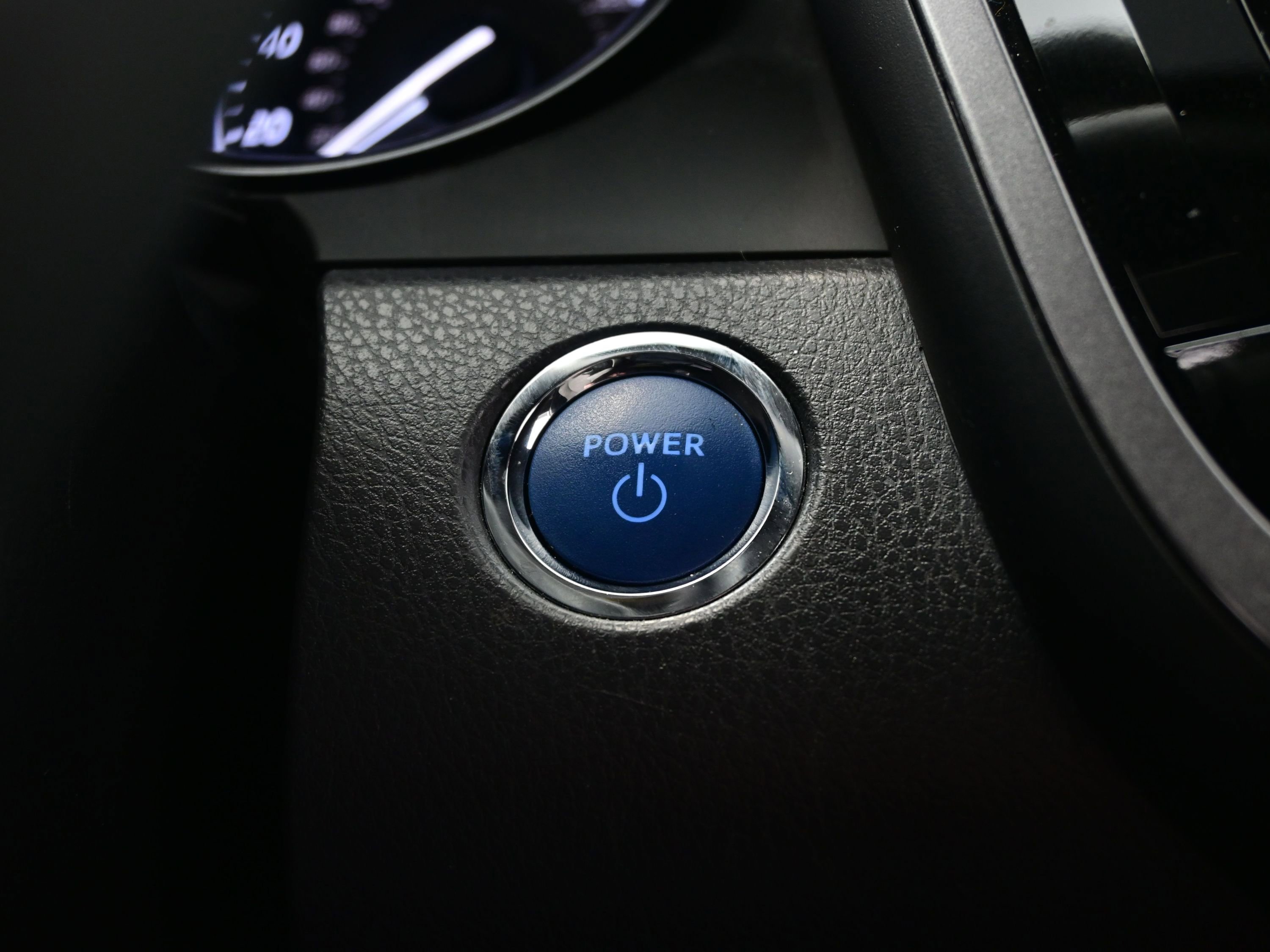 Used 2023 Toyota Camry SE image 21