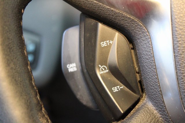 Used 2016 Ford C-MAX SEL w/ Equipment Group 302A image 22