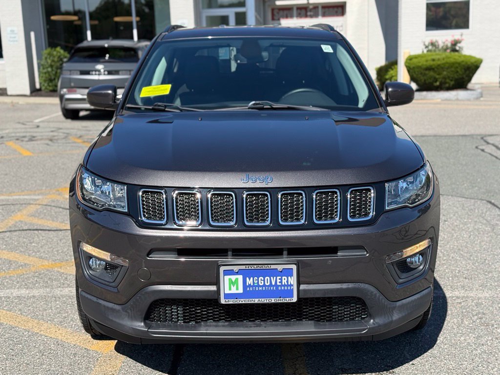 Used 2019 Jeep Compass Latitude w/ Popular Equipment Group AWD/4WD image 9