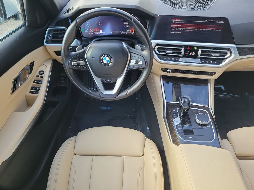 Used 2021 BMW 330i xDrive Sedan w/ Premium Package image 16