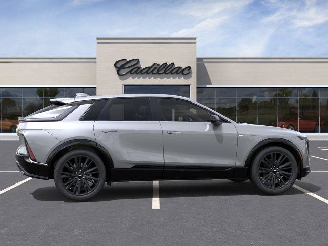 New 2026 Cadillac Lyriq Signature Sport w/ LPO, ONYX Package RWD image 5
