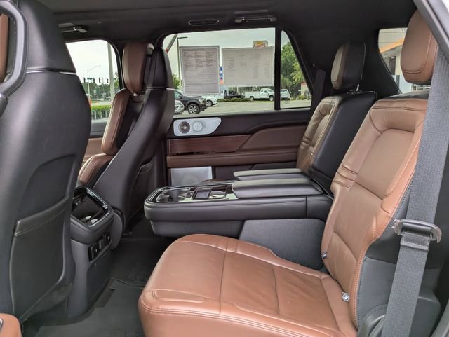 Certified 2023 Lincoln Navigator Reserve RWD image 14