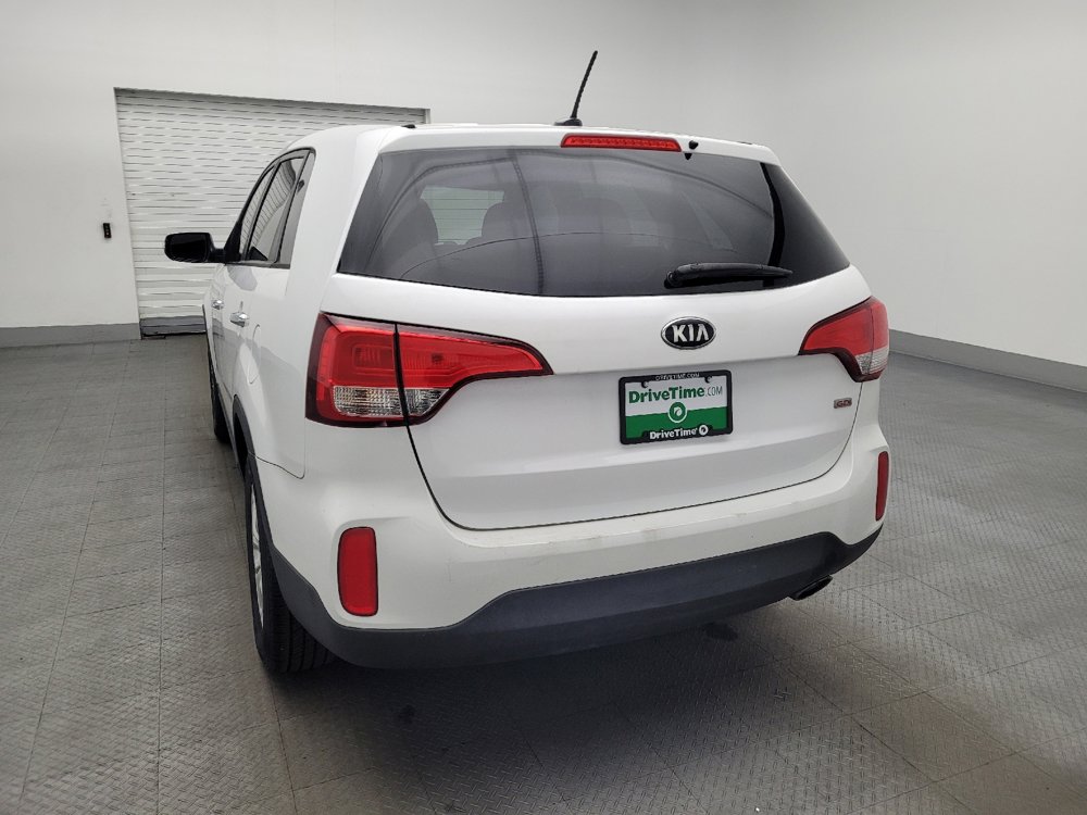 Used 2015 Kia Sorento LX image 6