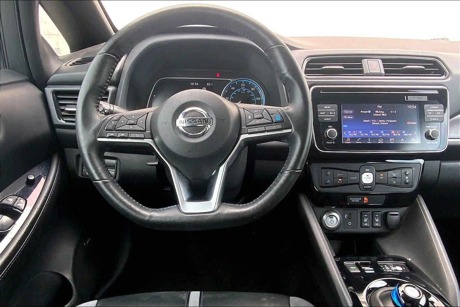 Used 2018 Nissan Leaf SL w/ SL Technology Package FWD image 14