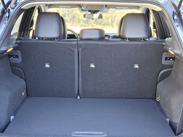 New 2026 Nissan Kicks SR w/ Cold Weather Package image 28