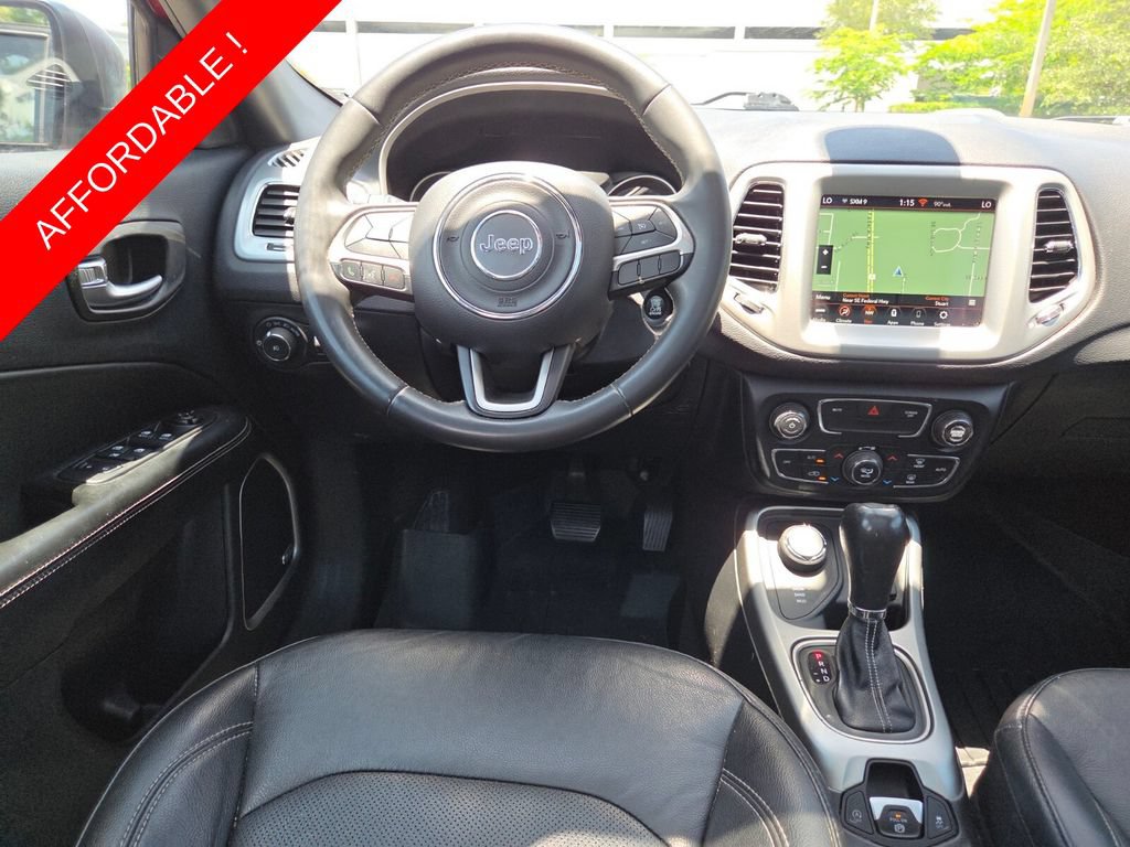 Used 2021 Jeep Compass Latitude w/ Sun and Sound Group AWD/4WD image 7