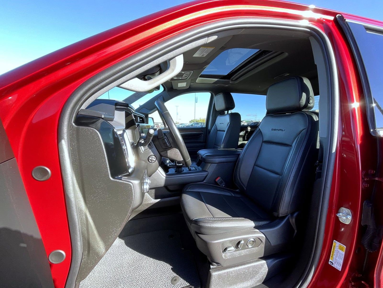 Certified 2024 GMC Sierra 1500 Denali w/ Denali Reserve Package image 9