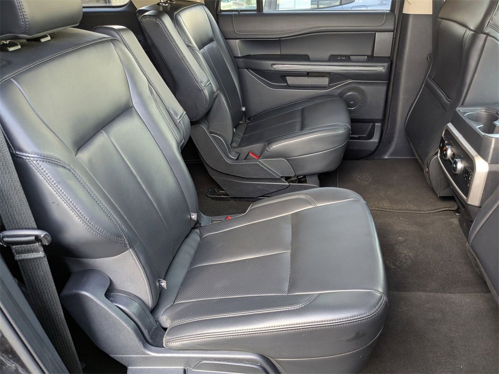 Used 2024 Ford Expedition Max XLT image 37