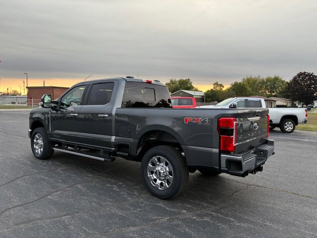 New 2026 Ford F350 Lariat w/ Chrome Package image 3