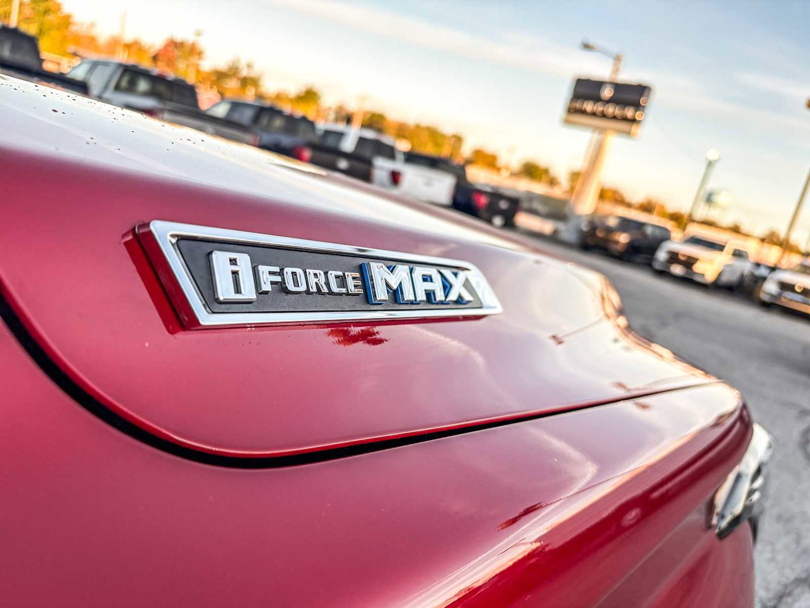 Used 2025 Toyota Sequoia Platinum image 9