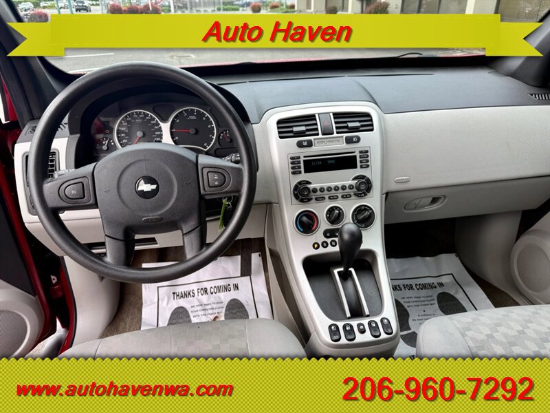 Used 2005 Chevrolet Equinox LT FWD image 10