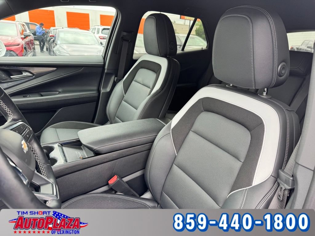 Used 2024 Chevrolet Blazer EV LT AWD/4WD image 34