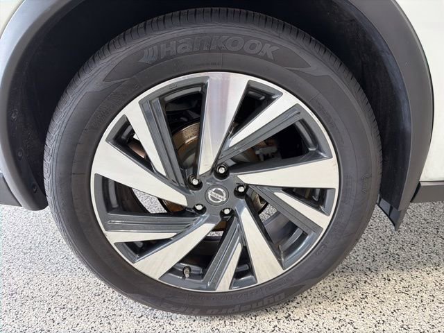 Used 2016 Nissan Murano Platinum w/ Platinum Technology Package AWD/4WD image 37