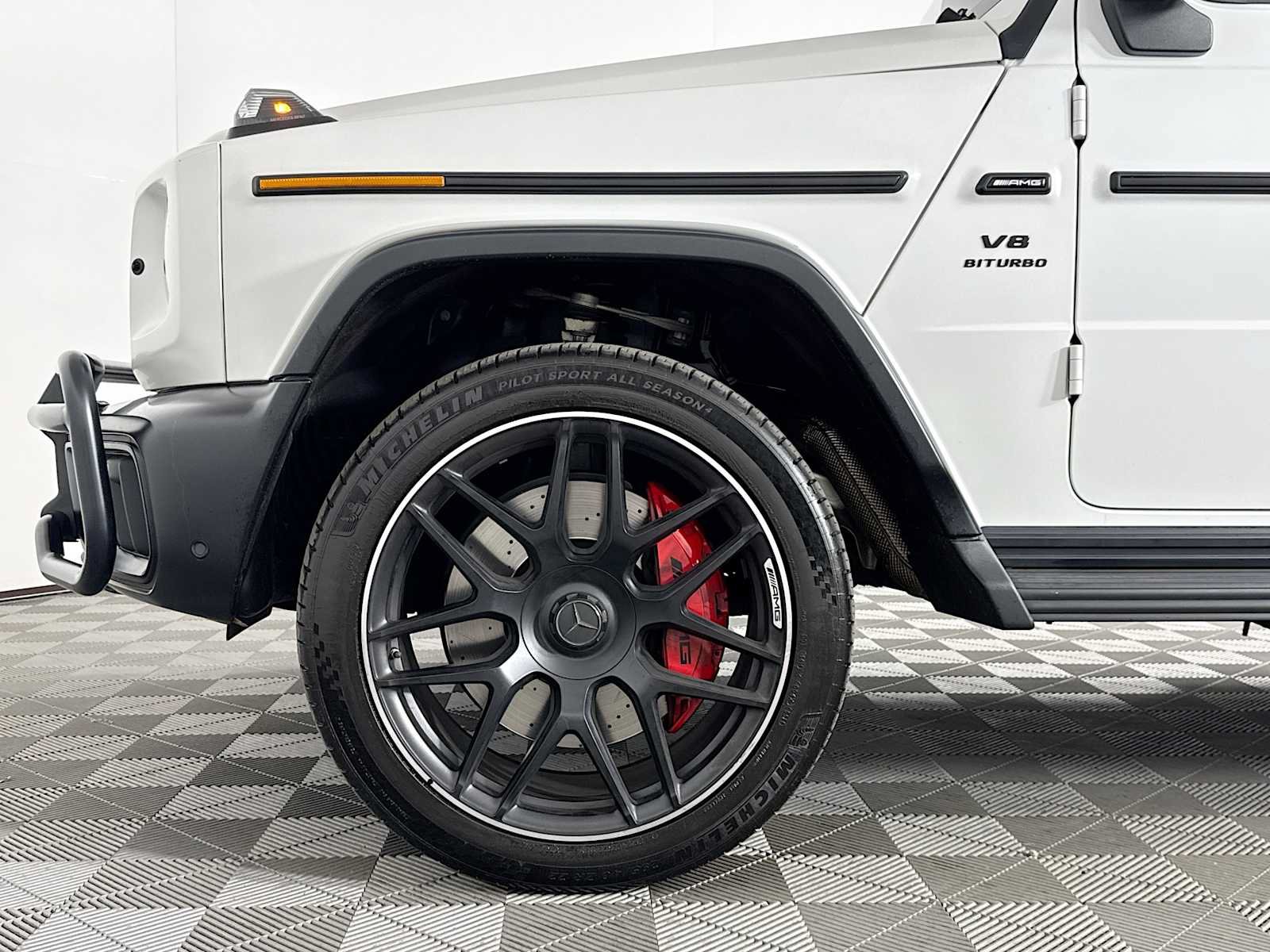 Used 2025 Mercedes-Benz G 63 AMG 4MATIC image 33