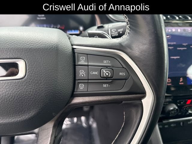 Used 2022 Jeep Grand Cherokee Limited AWD/4WD image 18