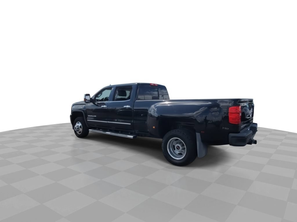 Used 2019 GMC Sierra 3500 Denali w/ Duramax Plus Package AWD/4WD image 6