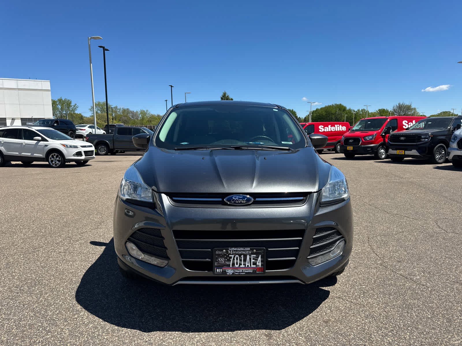 Used 2016 Ford Escape SE FWD image 2
