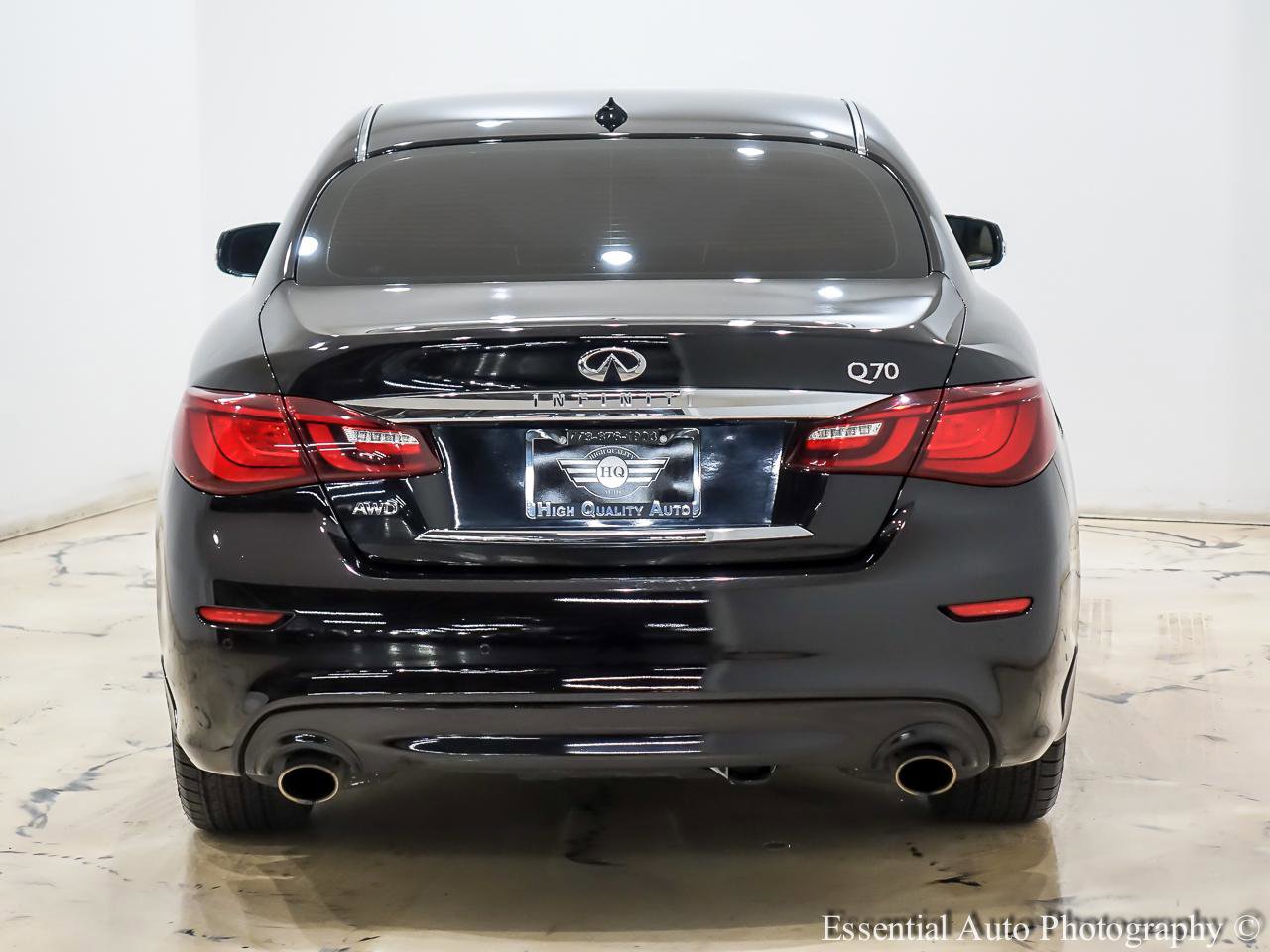 Used 2015 INFINITI Q70 3.7 w/ Technology Package AWD/4WD image 7