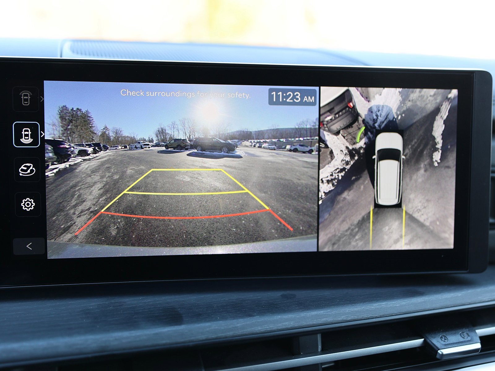 Certified 2025 Hyundai Santa Fe Limited image 27