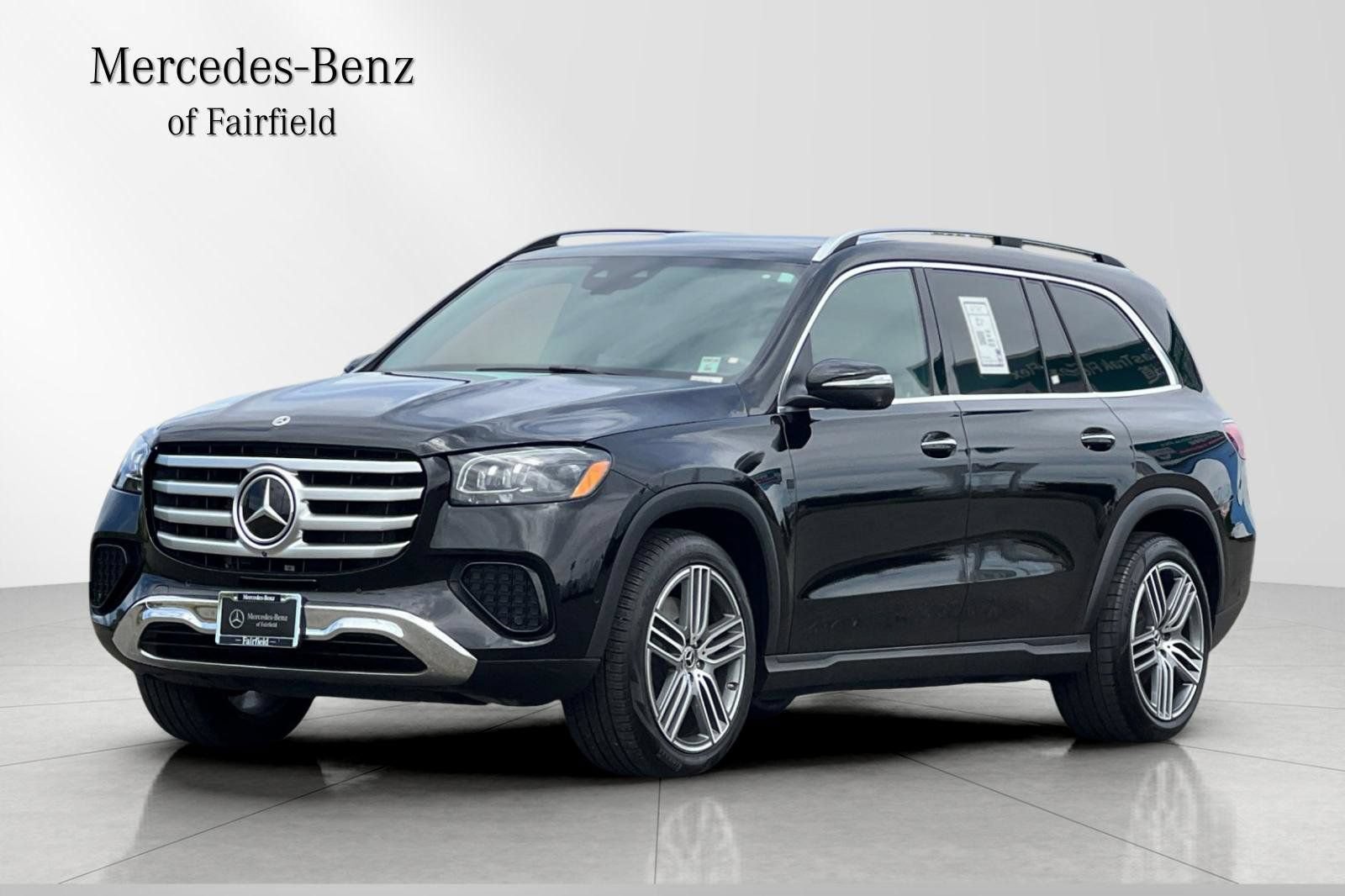 Used 2025 Mercedes-Benz GLS 450 4MATIC image 1