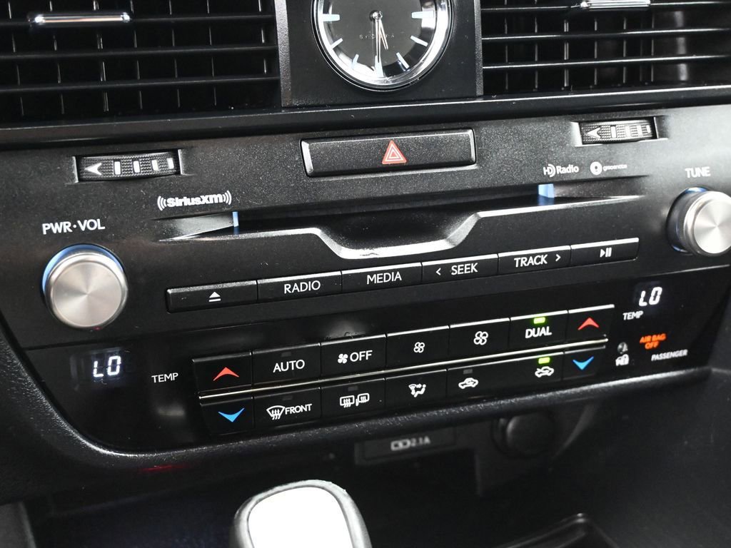 Used 2022 Lexus RX 350 FWD image 17