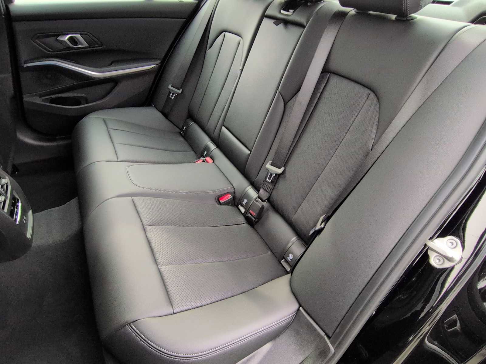 Used 2026 BMW 330i xDrive Sedan w/ Convenience Package image 20