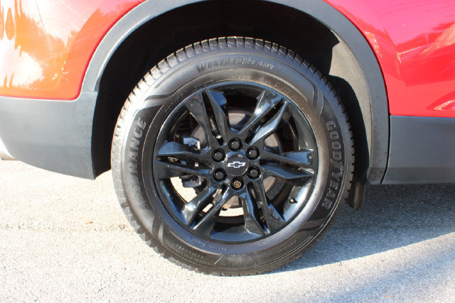 Used 2021 Chevrolet Blazer LT w/ Midnight/Sport Edition FWD image 37