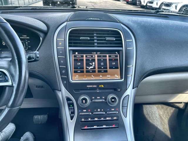 Used 2019 Lincoln Nautilus Select FWD image 13