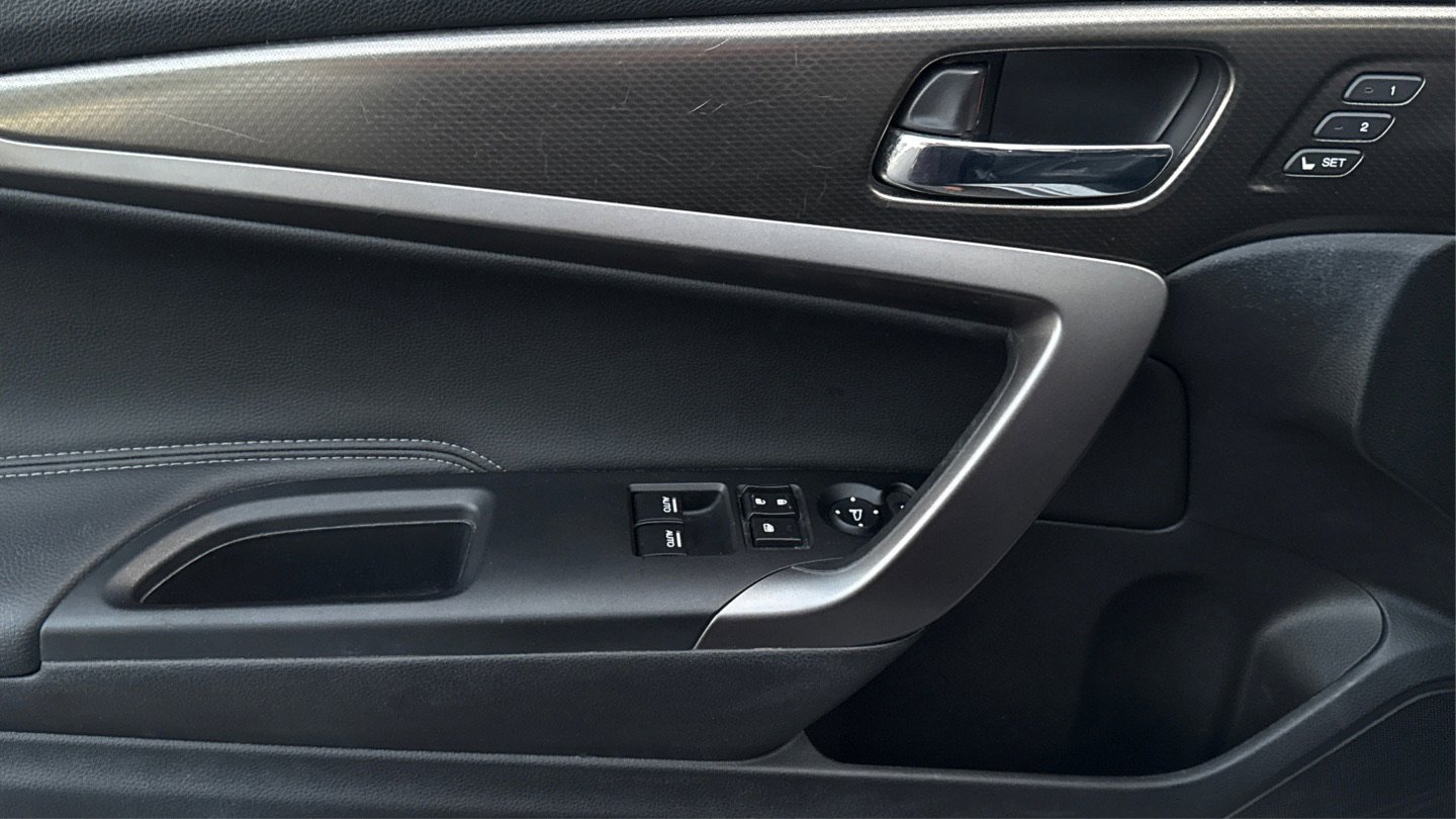 Used 2016 Honda Accord EX-L image 32