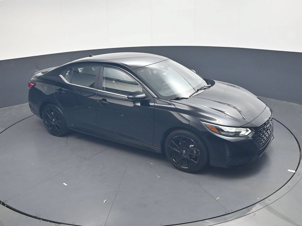 Used 2025 Nissan Sentra SR w/ Midnight Edition FWD image 31
