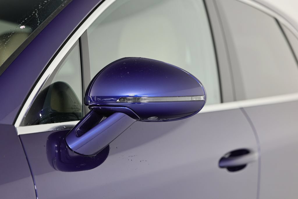 Certified 2026 Porsche Macan AWD/4WD image 12