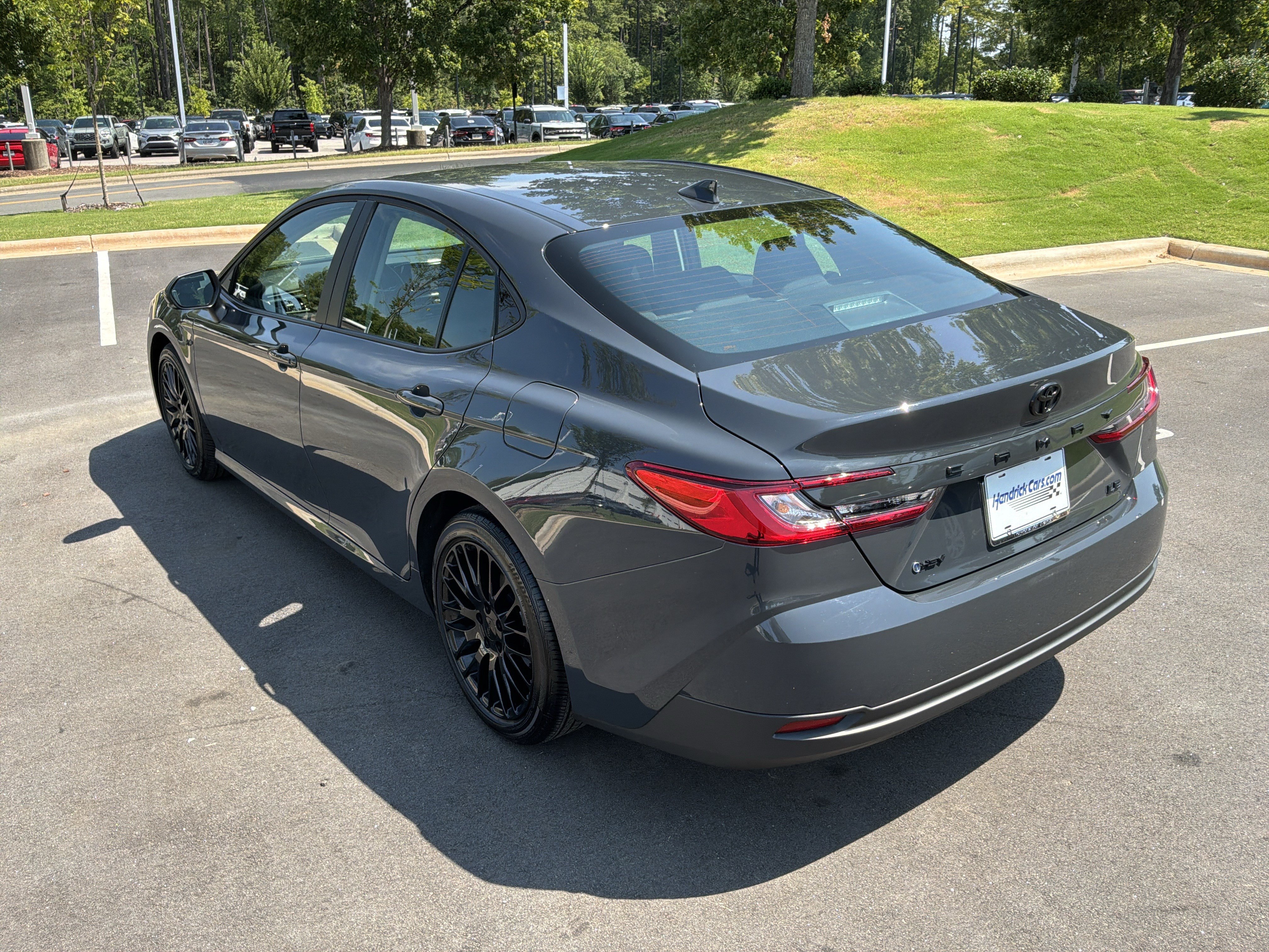 Used 2026 Toyota Camry LE FWD image 8