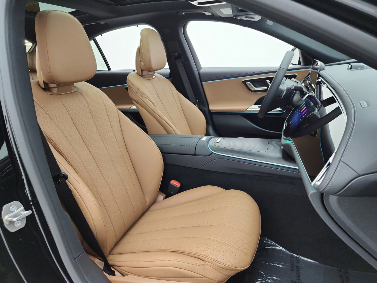 New 2027 Mercedes-Benz E 450 4MATIC Sedan image 14