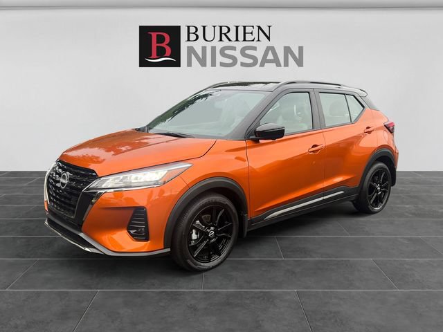 Used 2024 Nissan Kicks SR w/ SR Premium Package FWD image 1