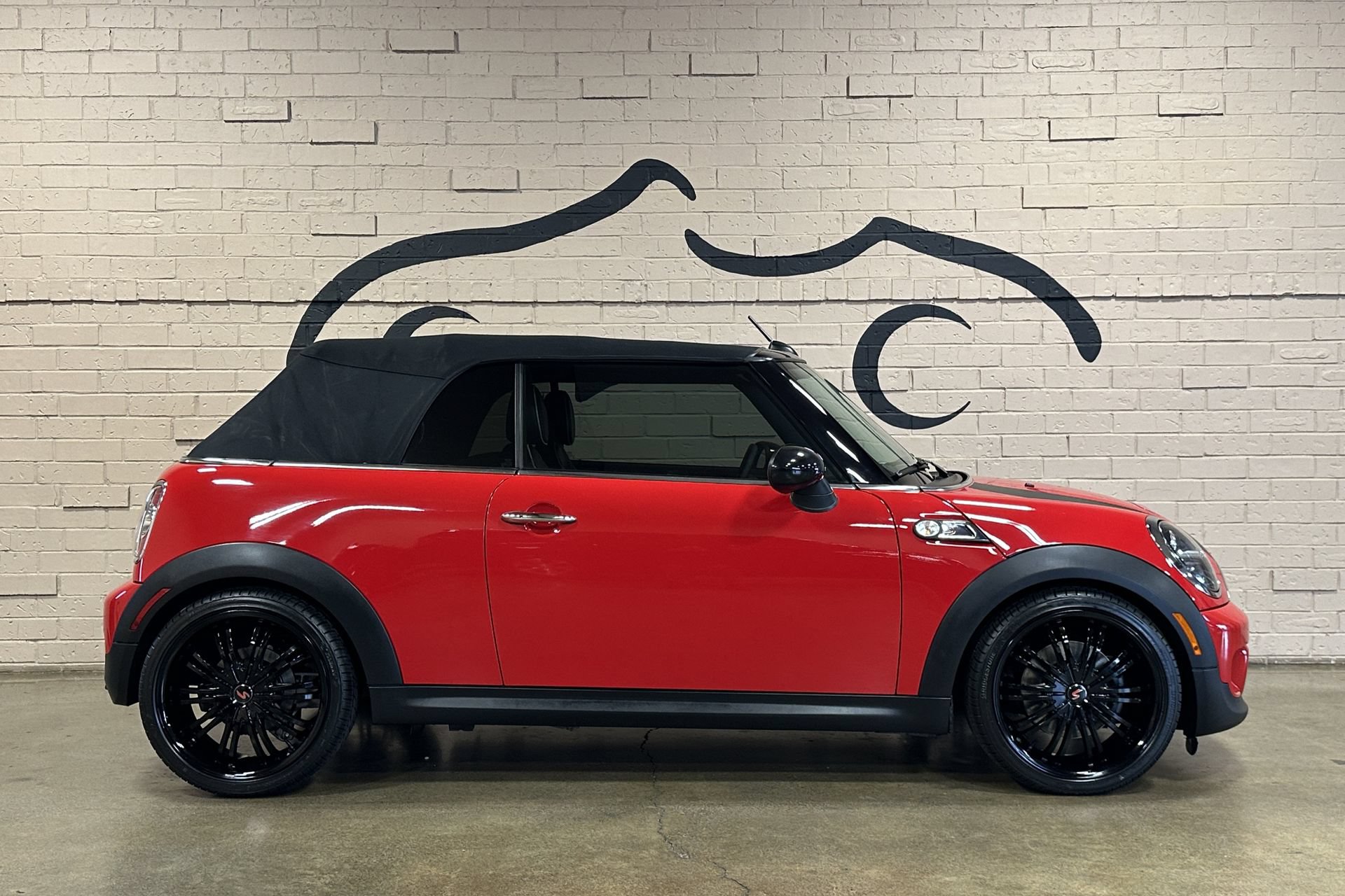 Used 2014 MINI Cooper S FWD image 3