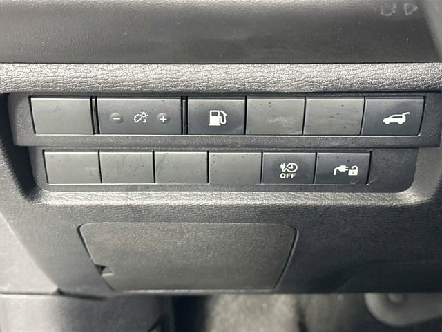 Used 2024 Mitsubishi Outlander Ralliart image 24