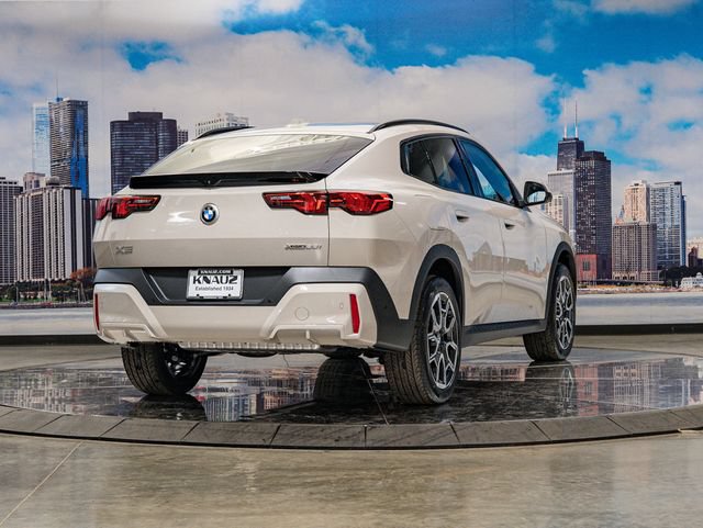 New 2026 BMW X2 xDrive28i w/ Technology Package AWD/4WD image 8
