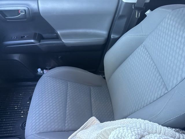 Used 2021 Toyota Tacoma SR image 33