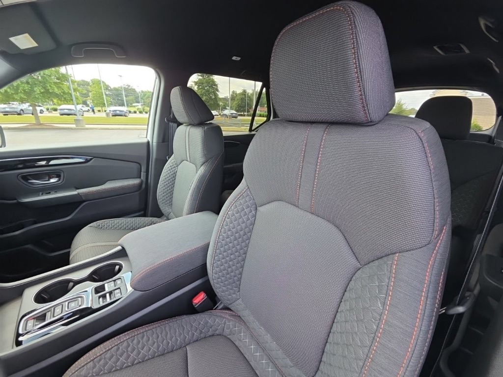New 2026 Honda Pilot Sport image 28