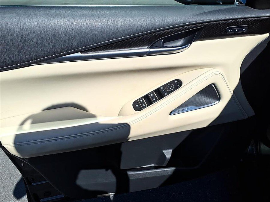 Used 2023 INFINITI QX60 Sensory w/ Vision Package AWD/4WD image 17