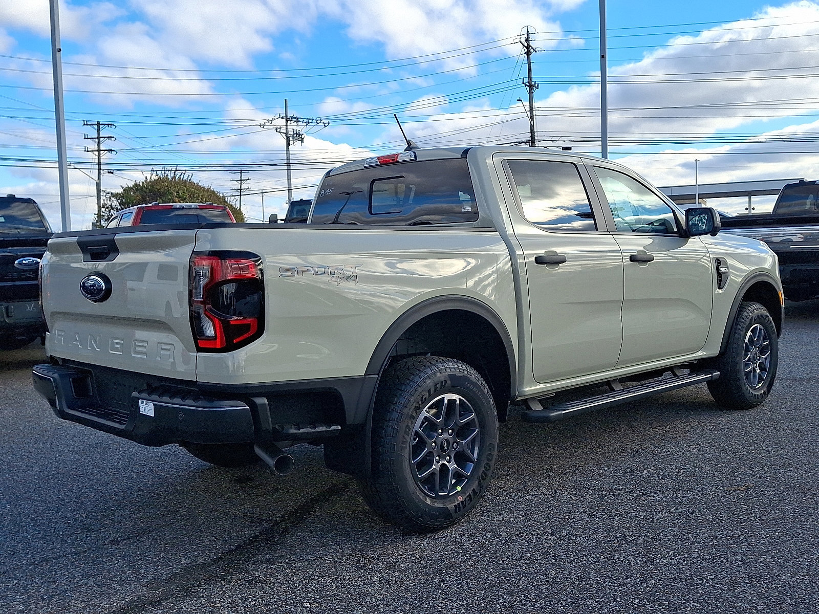 New 2025 Ford Ranger XLT w/ Technology Package image 14