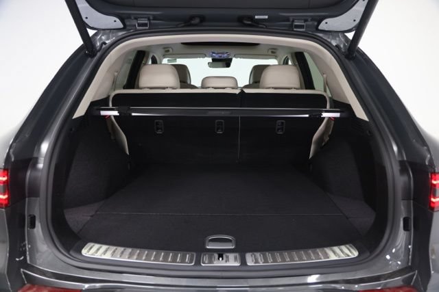 New 2027 Genesis GV70 2.5T Select AWD/4WD image 12