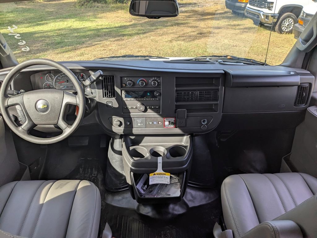 New 2025 Chevrolet Express 2500 w/ Driver Convenience Package image 18