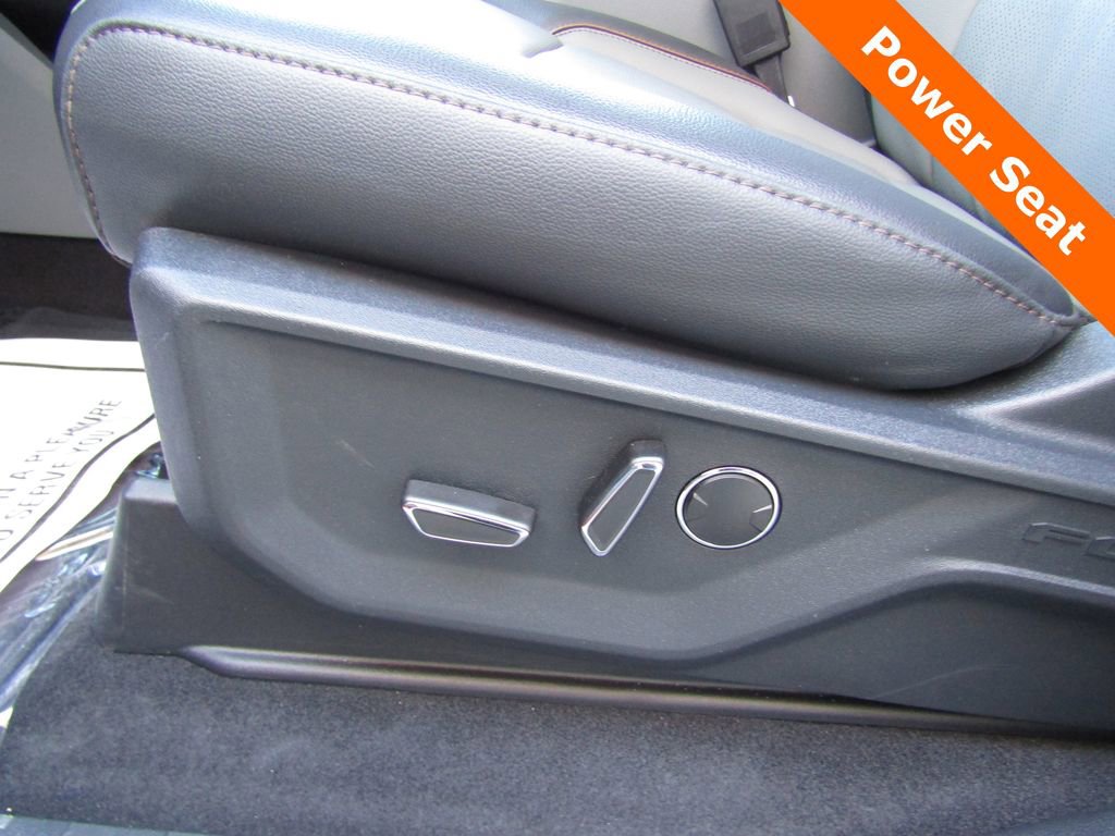 New 2026 Ford F150 Lariat w/ Equipment Group 502A High image 7