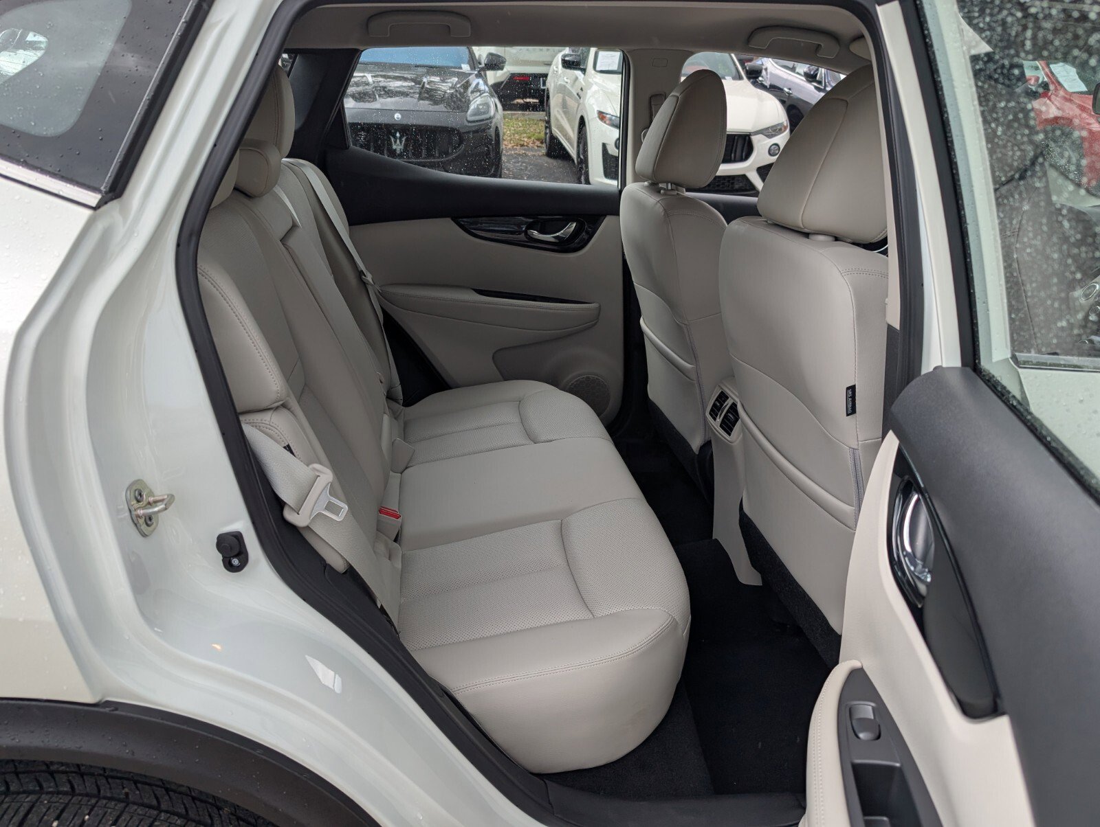 Certified 2022 Nissan Rogue Sport SL FWD image 18