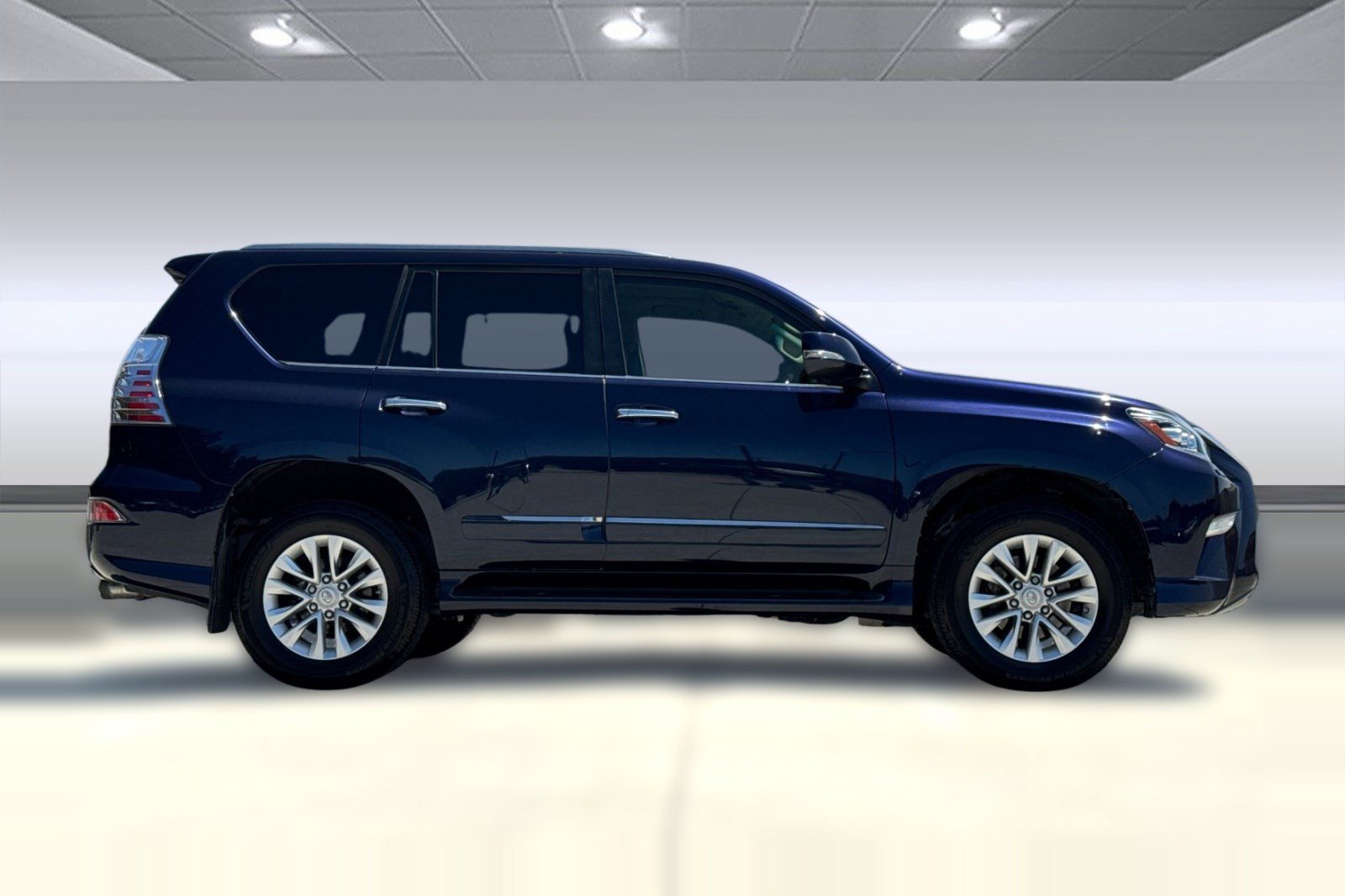 Used 2019 Lexus GX 460 Premium w/ Premium Package AWD/4WD image 7