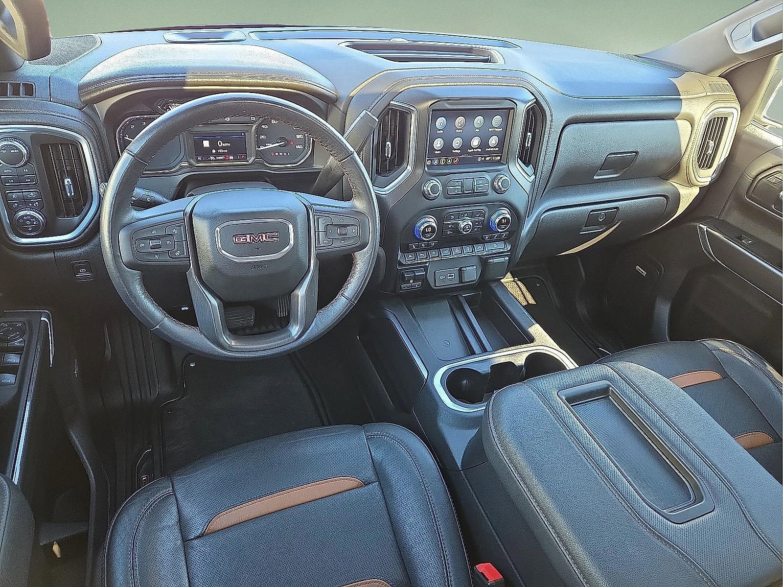 Used 2022 GMC Sierra 1500 AT4 w/ AT4 Premium Package image 11