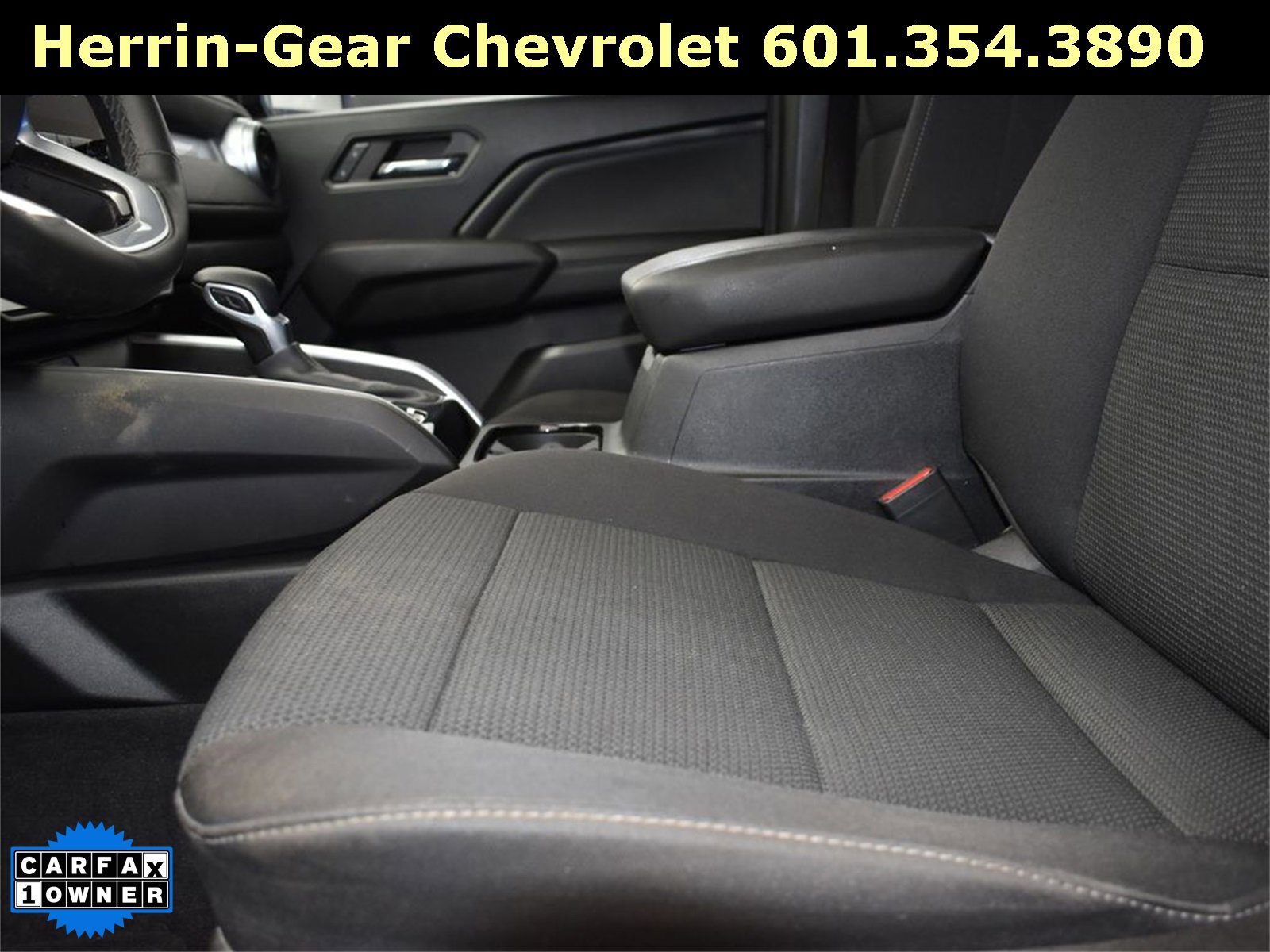 Used 2024 Chevrolet Colorado LT w/ LT Convenience Package II image 13